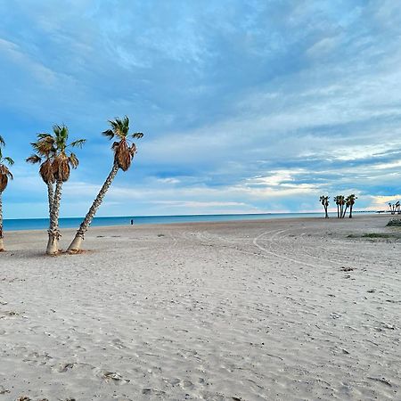 Apartamentos Canet Al Mar. Canet d'En Berenguer Eksteriør billede