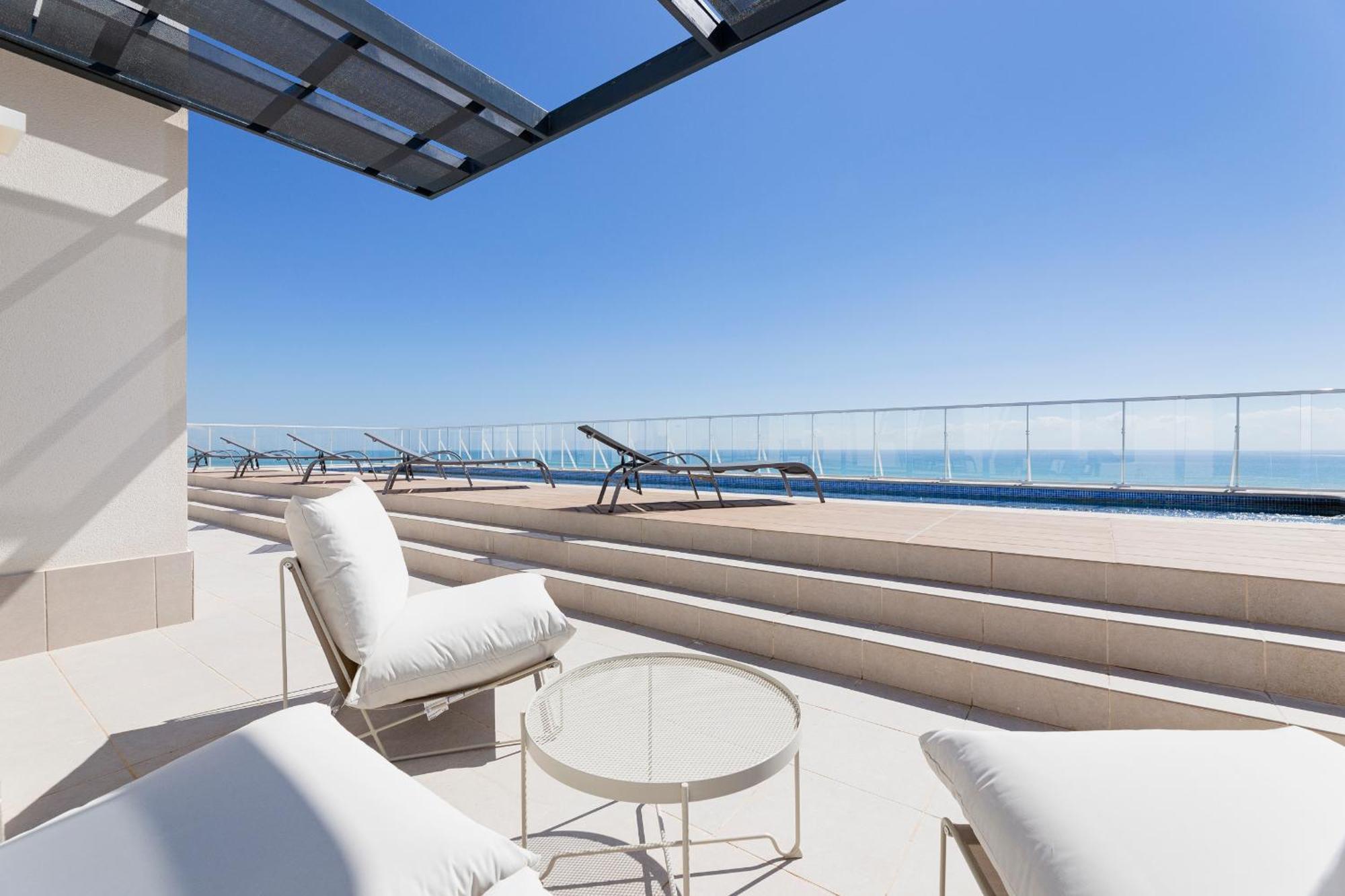 Apartamentos Canet Al Mar. Canet d'En Berenguer Eksteriør billede