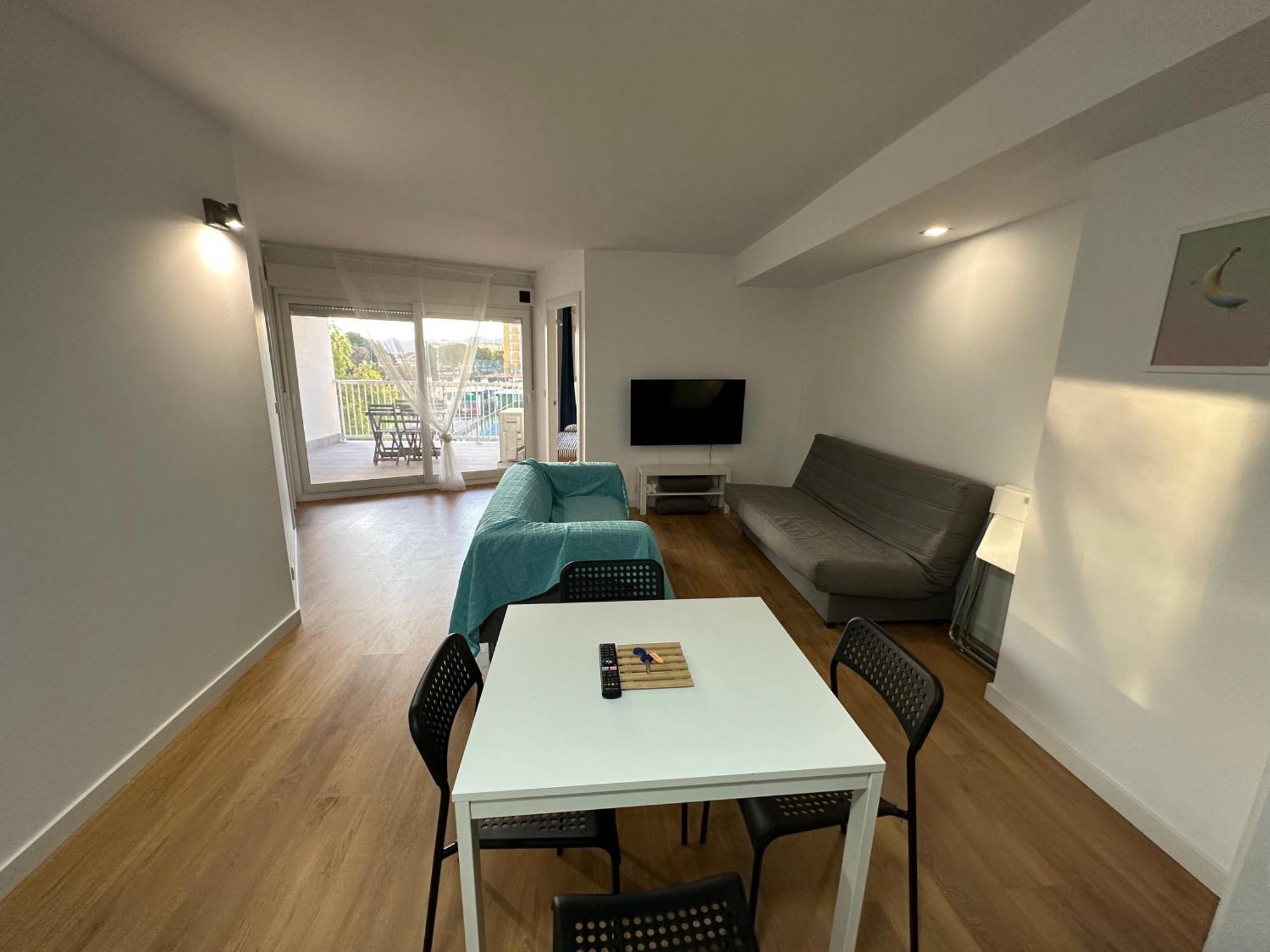 Apartamentos Canet Al Mar. Canet d'En Berenguer Eksteriør billede