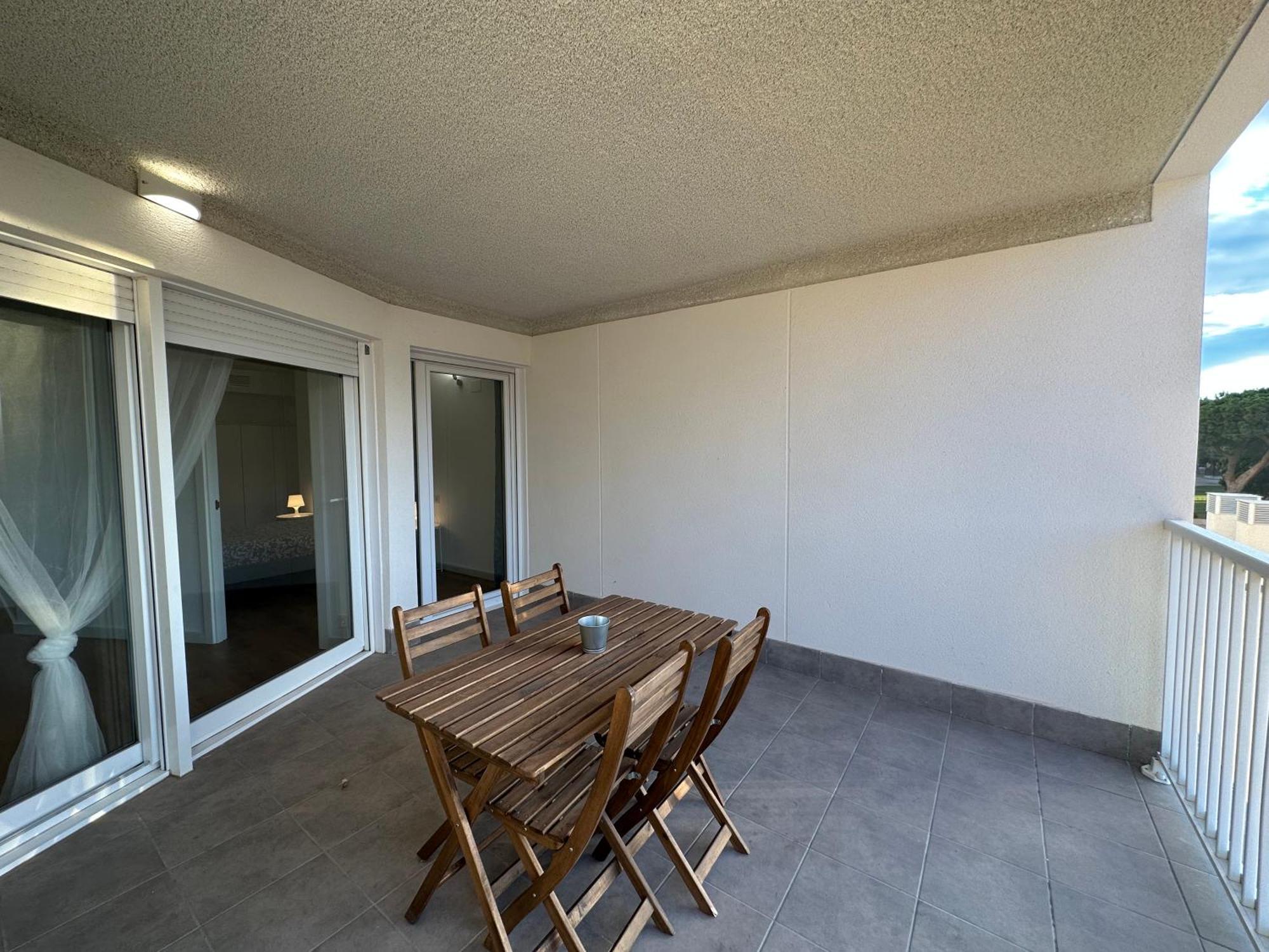 Apartamentos Canet Al Mar. Canet d'En Berenguer Eksteriør billede